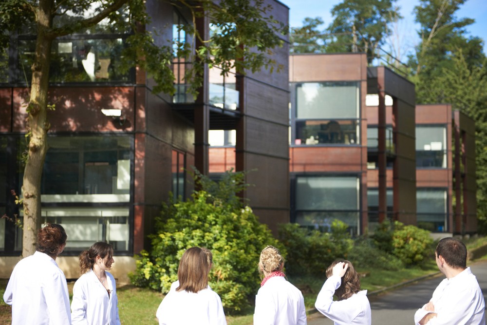 Alderys team at the Genopole lab in Saclay (South of Paris)